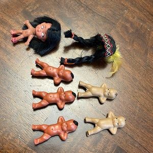 Tiny Native American craft babies